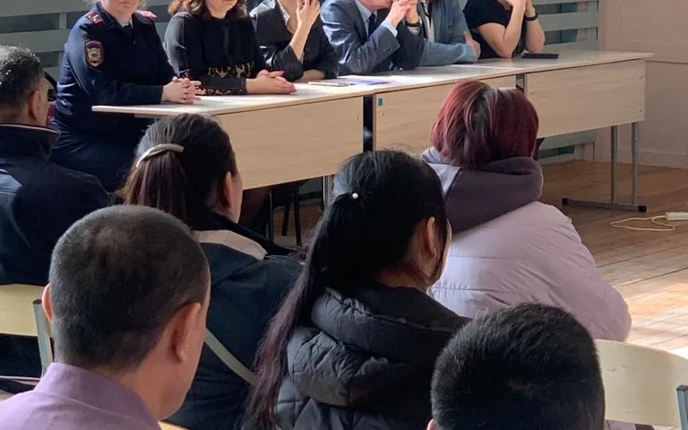 Свой чужой равный 4