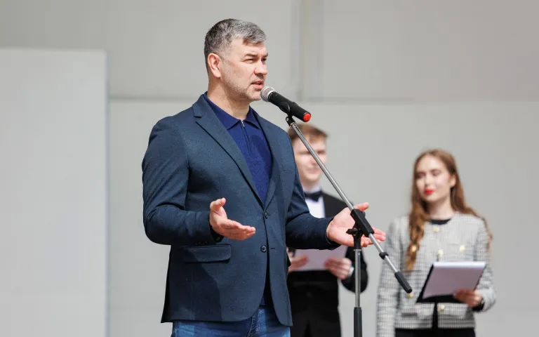 Гончаров А.А. министр промышленности и торговли НСО