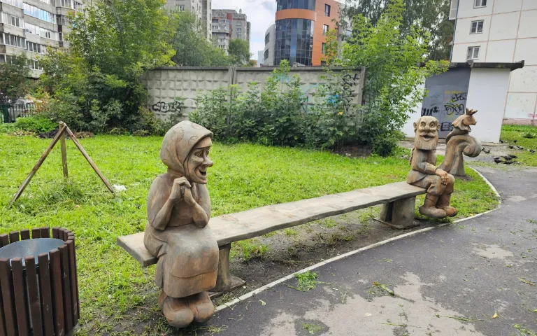 Лавка "Старик со старухой"