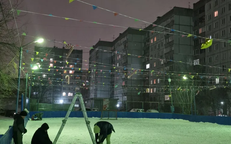 Работы идут в любую погоду